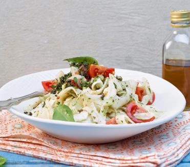 2016-06 tomaten fenchel salat mit oliven dressing
